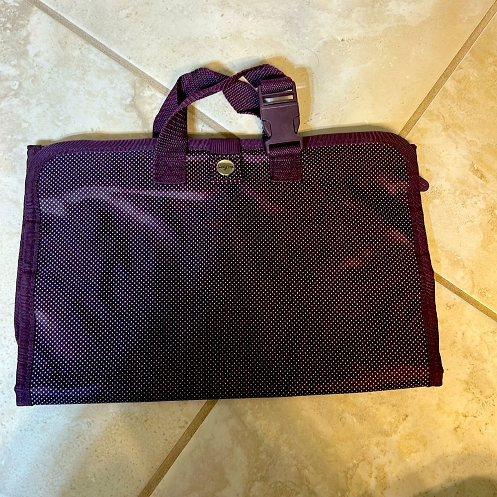 Thirty one jewelry holder